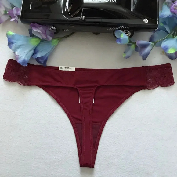 Cosabella and Inc International Concepts NWT Thongs Bundle Women L - Picture 7 of 11